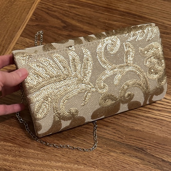 Gold Patterned Clutch with Chain Strap - Picture 6 of 7